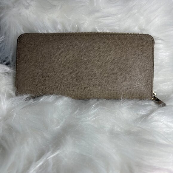 Michael Kors Full Zip Large wallet - Picture 3 of 6